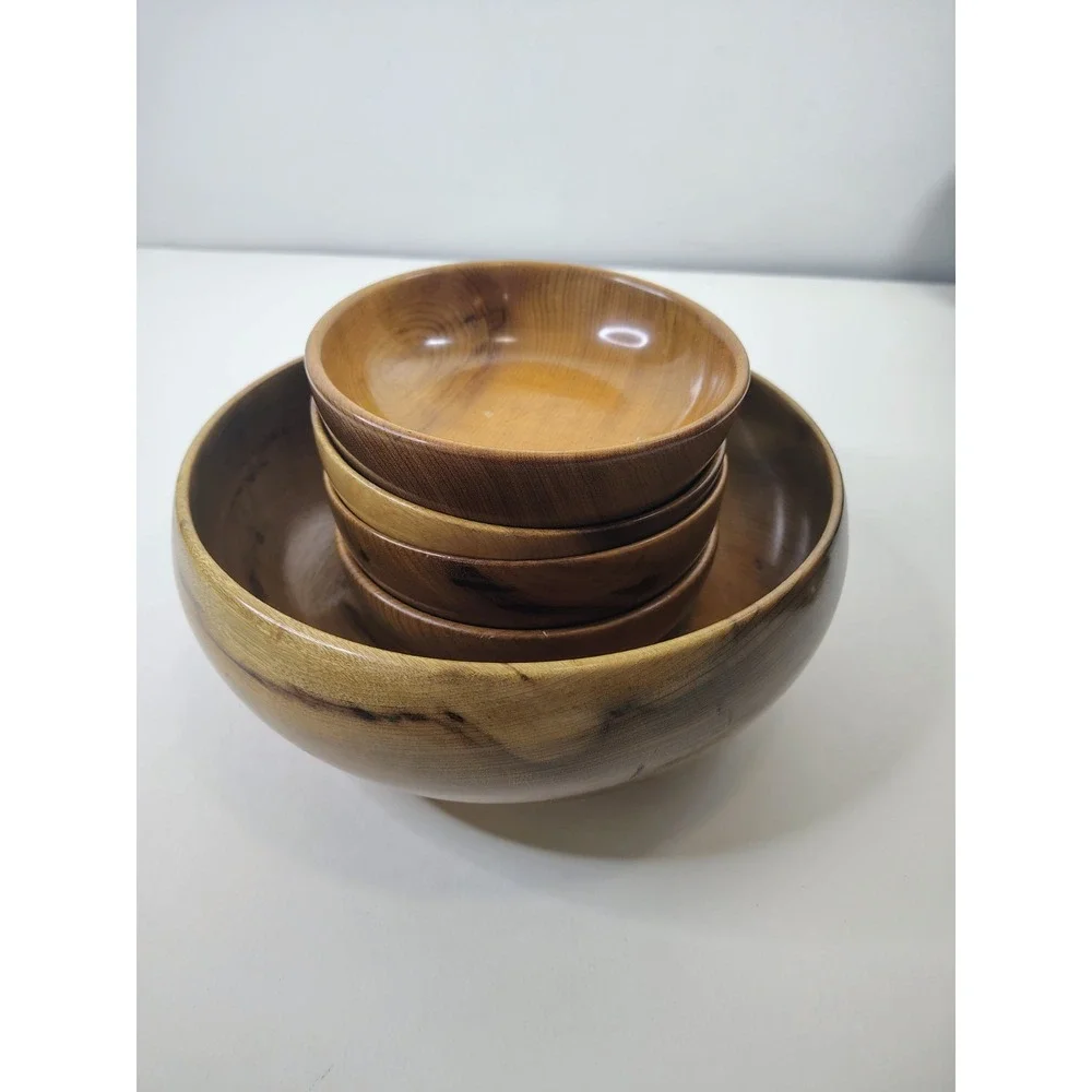 Vintage Myrtlewood Oregon Bowl Set of 4